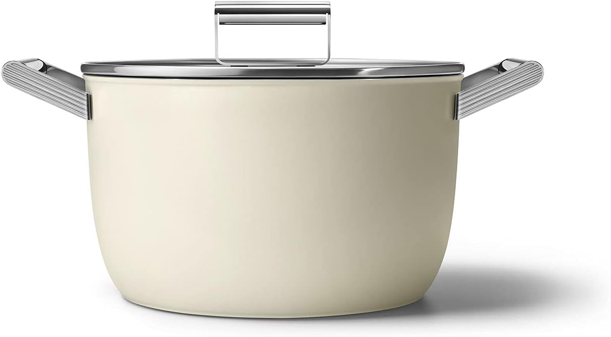 Smeg Cream 8-Quart 10-Inch Casserole Dish with Lid