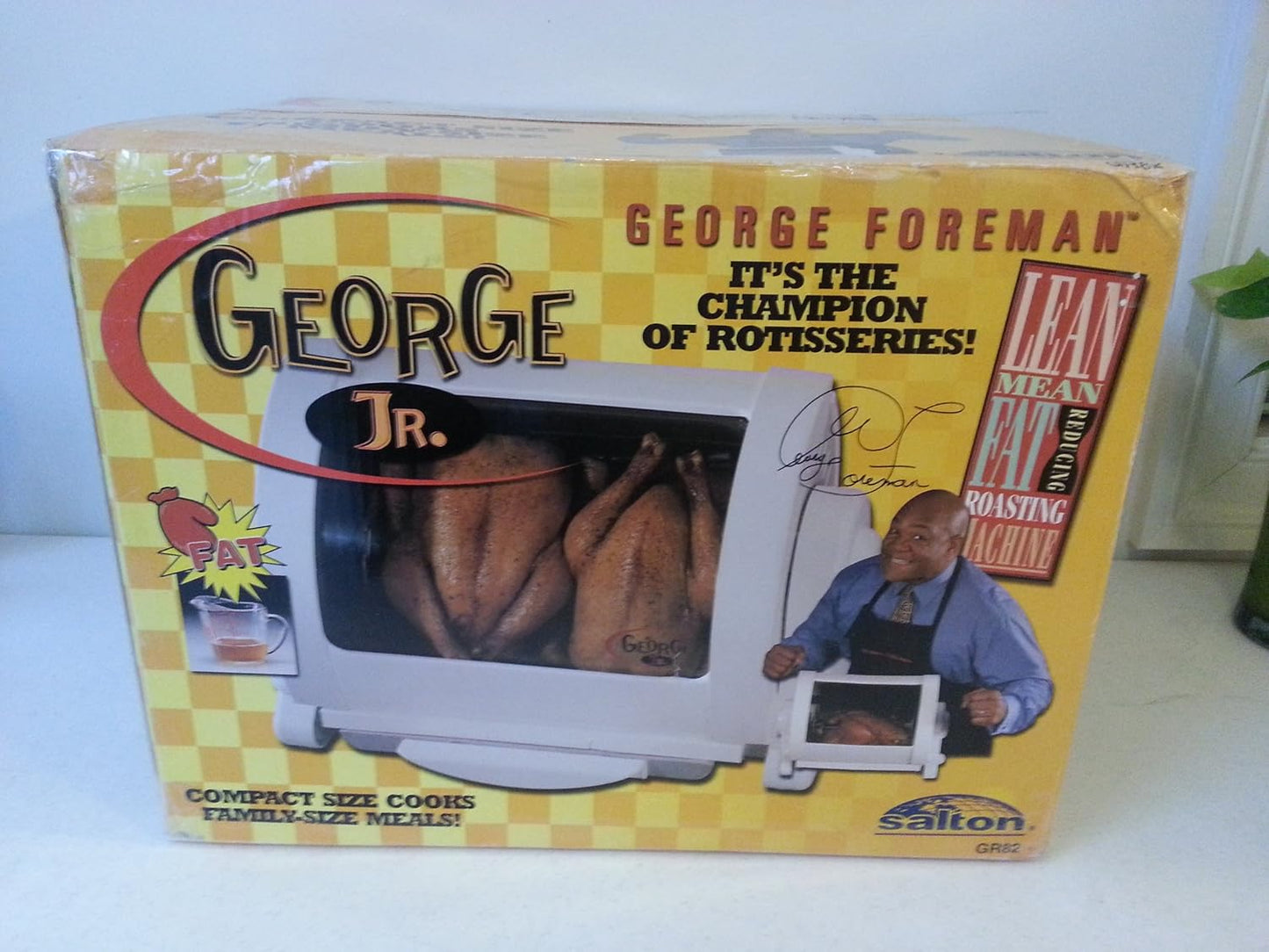 George Foreman Lean Mean Fat Roasting Machine/Indoor Grill - Champion of Rotisseries GR82