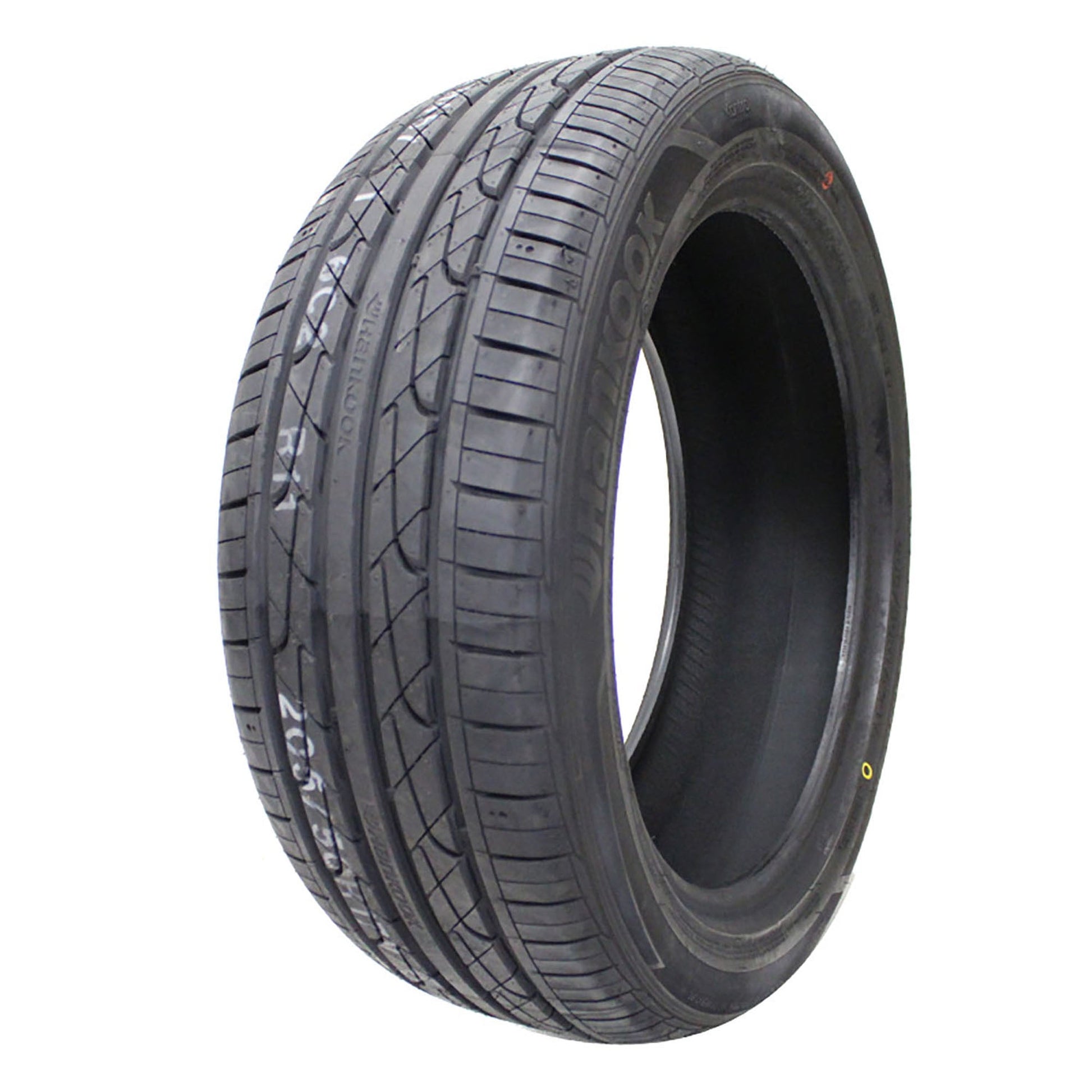 Hankook Ventus V2 Concept2 (H457) UHP 205/55R16 94V XL Passenger Tire