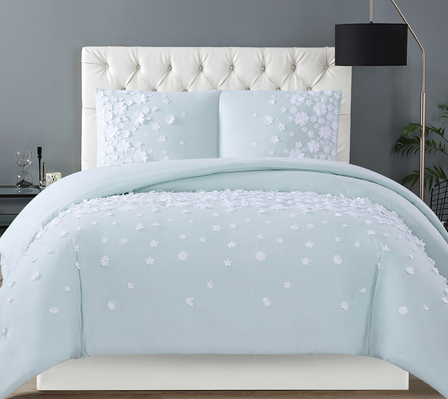 Christian Siriano Confetti Flowers Full/Queen Comforter Set