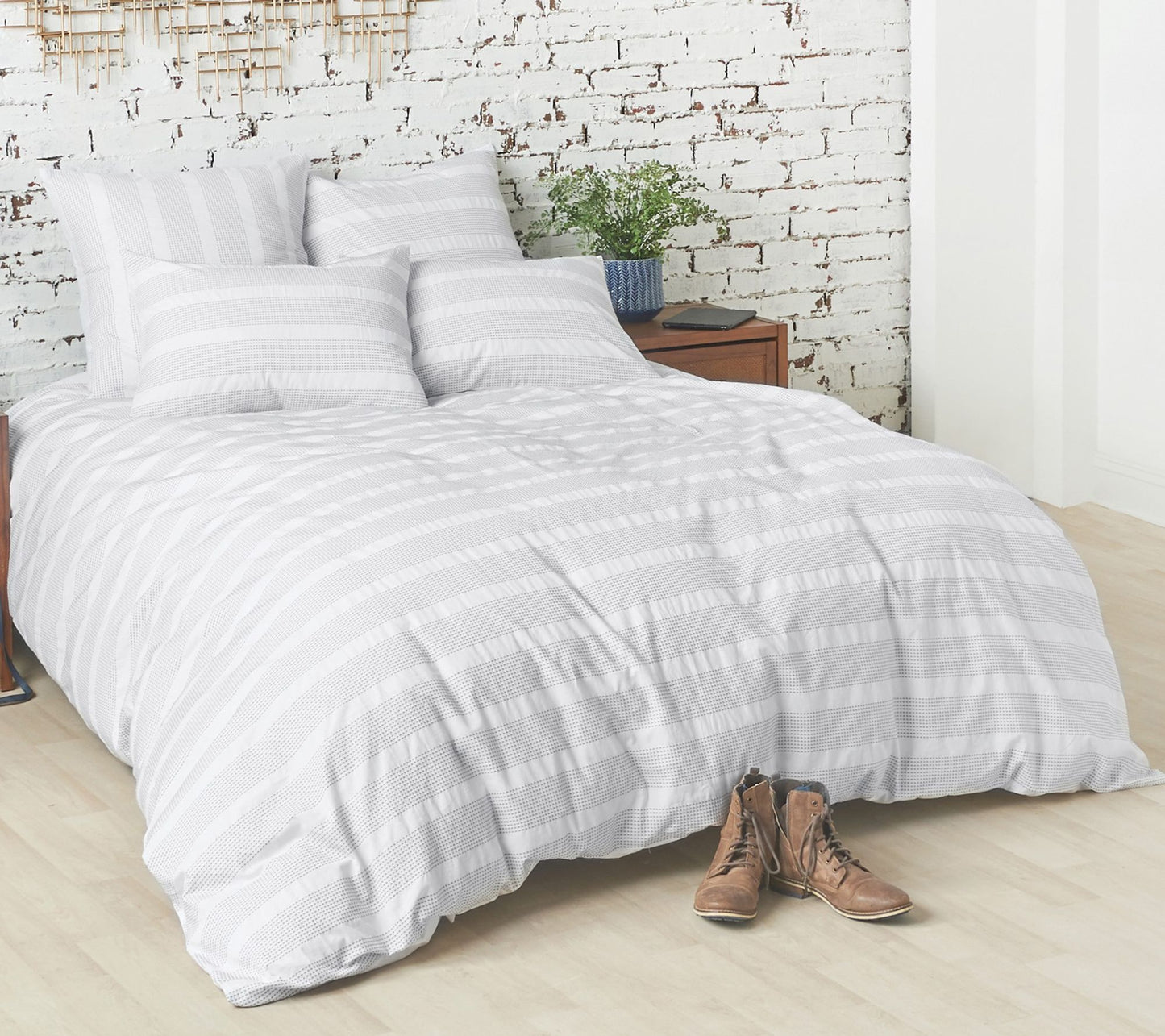 carol&frank Mason Queen Duvet Cover