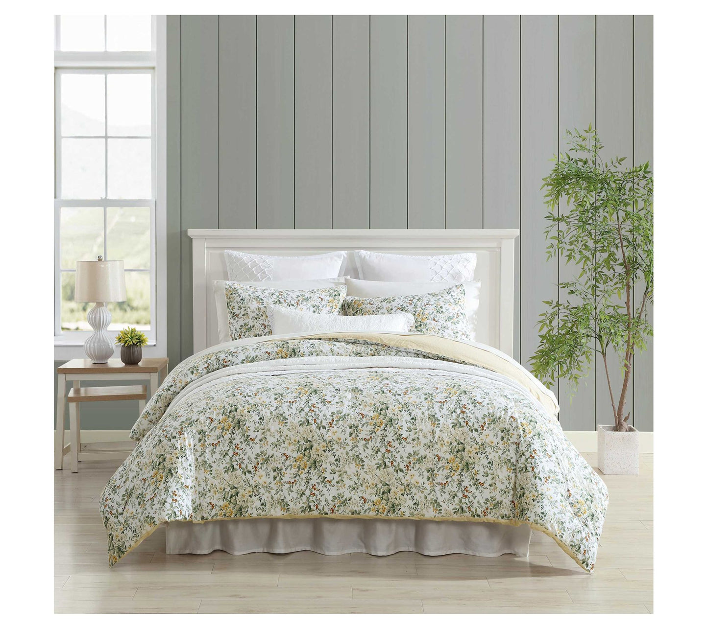 Laura Ashley Country Meadow Gold Twin ComforterSham Set