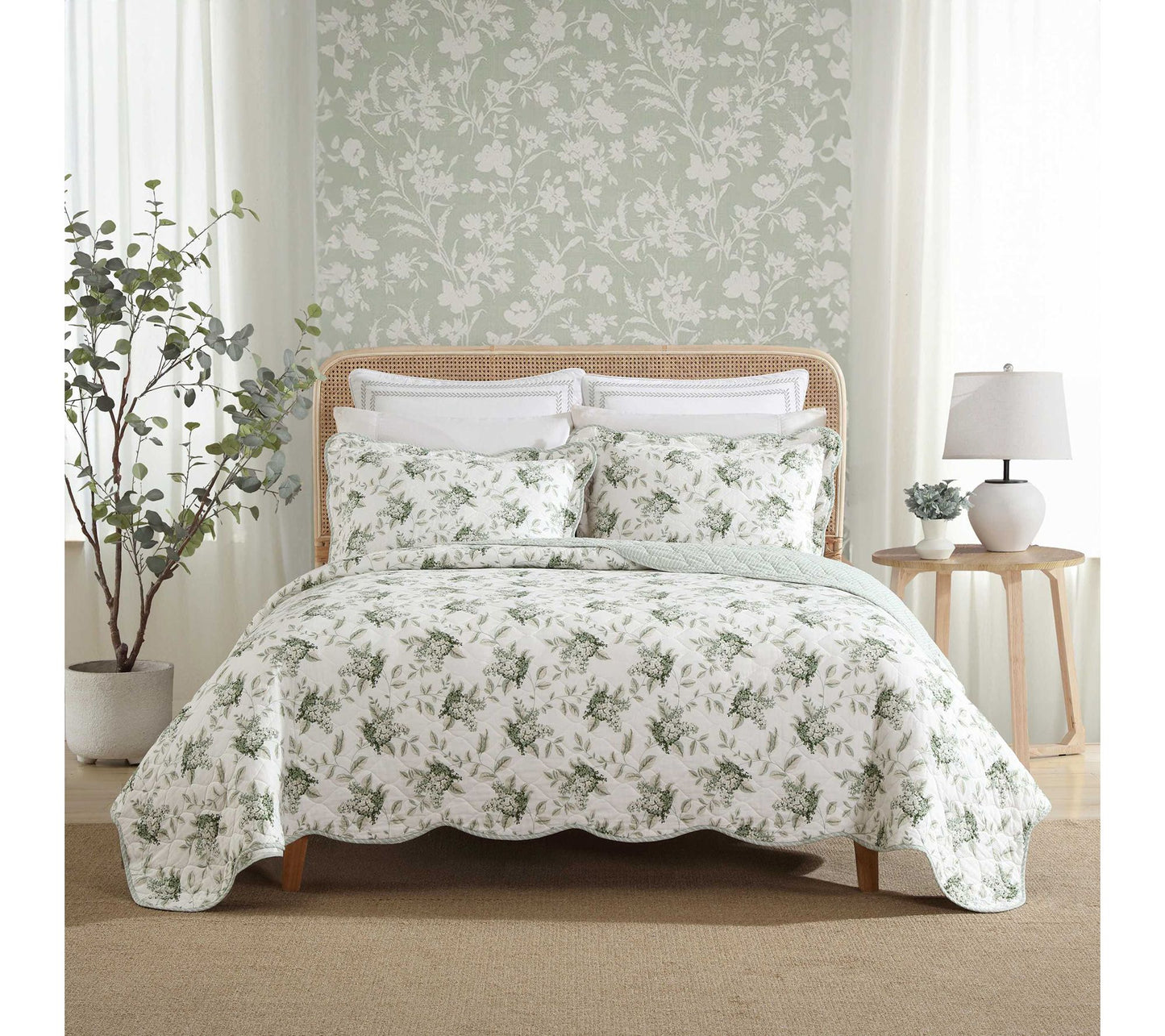 Laura Ashley Portland Floral Green Full/Queen Quilt Sham Set