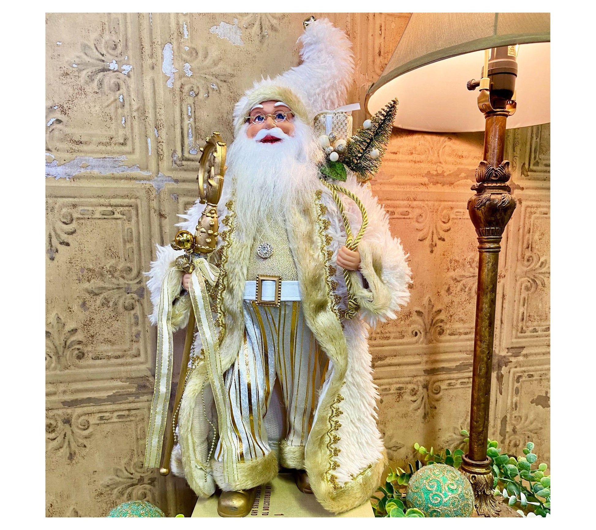 Santa's Workshop 18" Victorian Claus