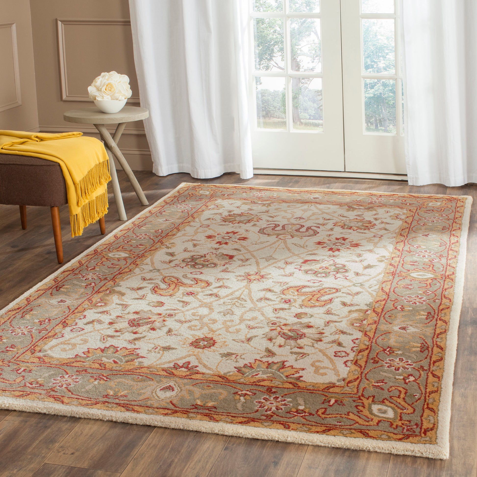 Safavieh Antiquity Dergaz 8 x 11 (ft) Tufted Wool Ivory Rectangular Indoor Floral/Botanical Vintage Area rug