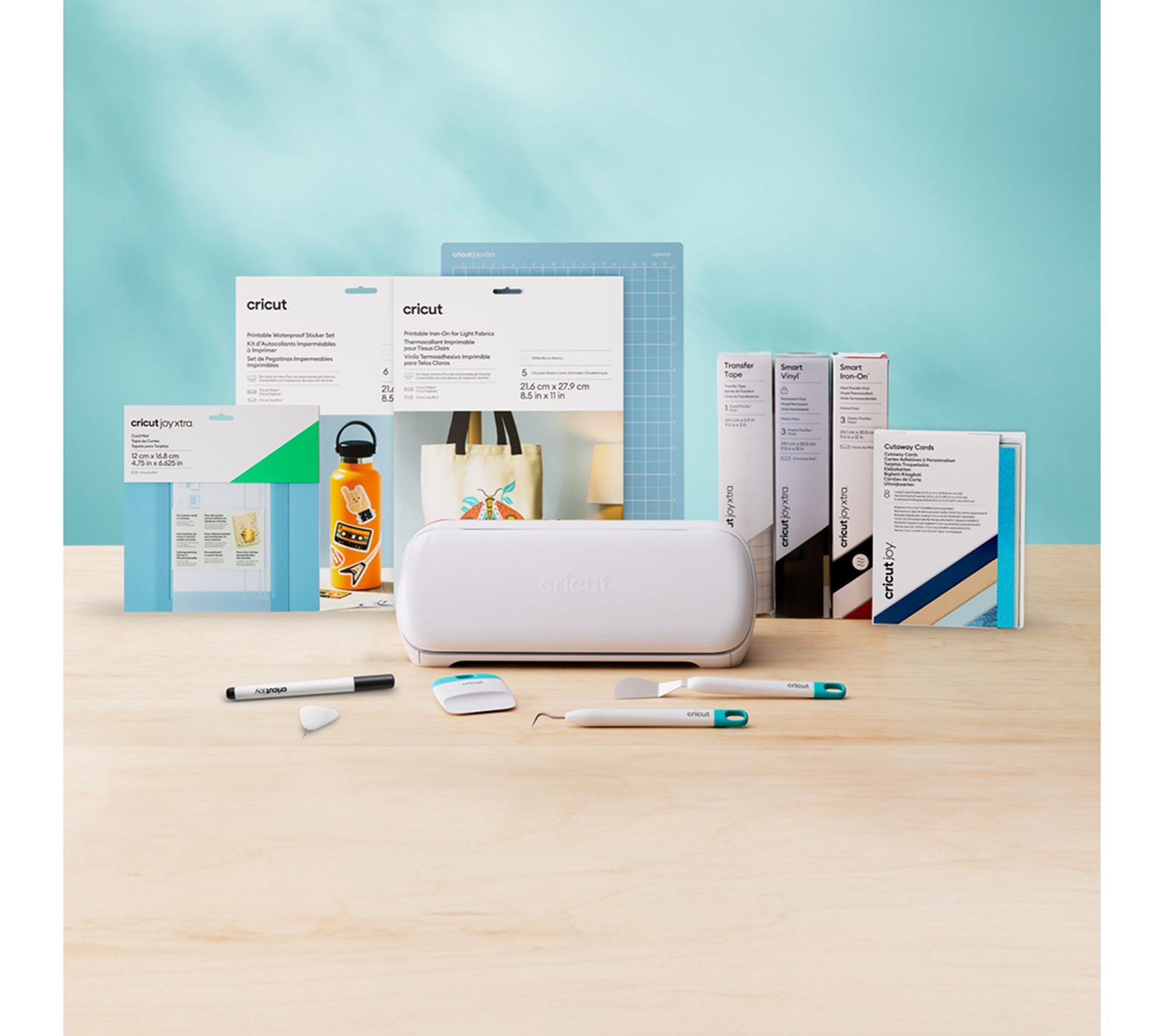 Cricut Joy Xtra Smart Cutting Machine + StarterKit