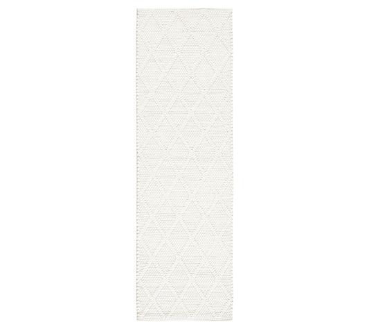 Natura 310 Collection Hand-Woven 2'3" x 8' Rug