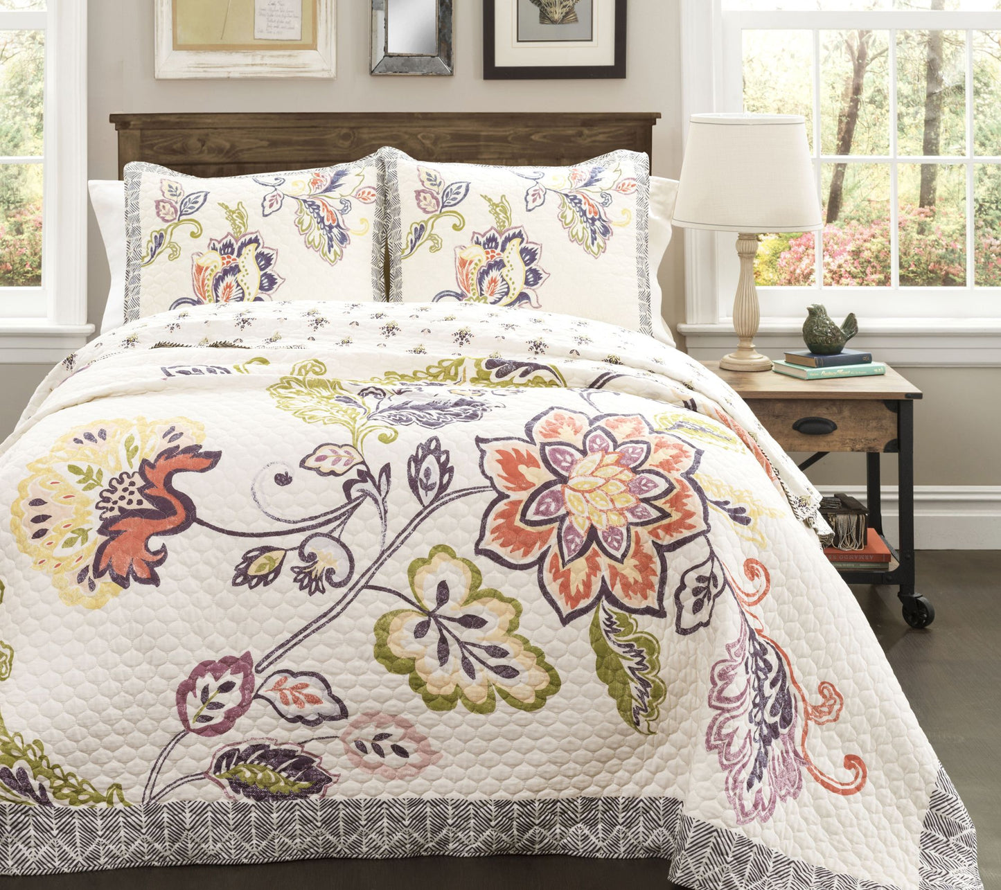 Aster 3-Piece King Quilt Set by Lush Decor