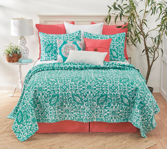 C&F Home Madison Aqua King Quilt Set