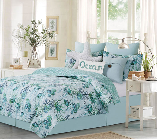 Shorecrest Full/Queen Quilt Set by Valerie