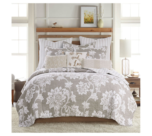 Levtex Home Sanira 3-Piece King/Cal King QuiltSet