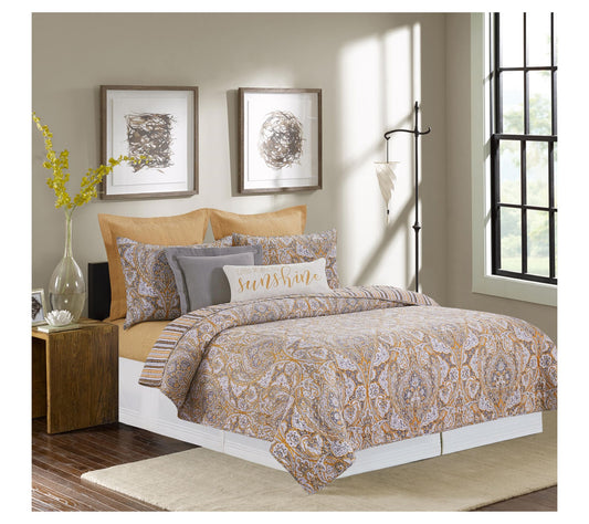 Shay Damask Full/Queen Bedding 3 Piece Quilt Set by Valerie