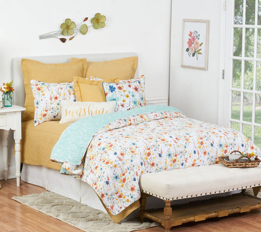 Sheila Floral Full/Queen 3 Piece Quilt by Valerie