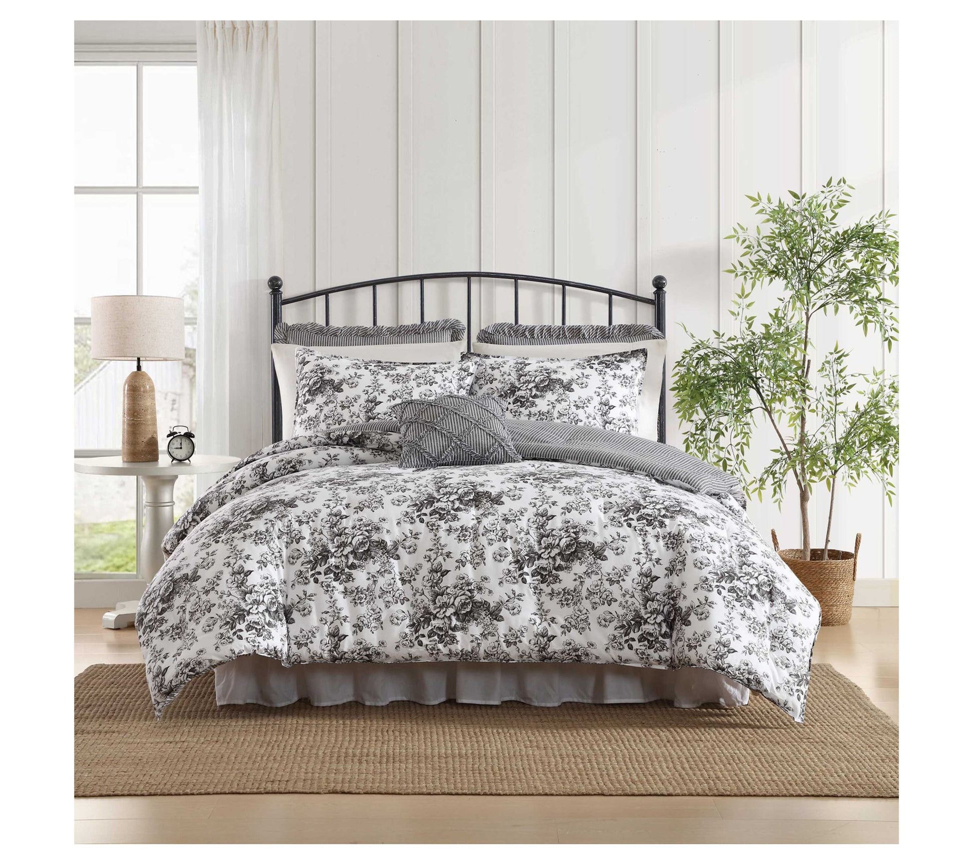 Laura Ashley Toile Delight Grey King ComforterSham Set