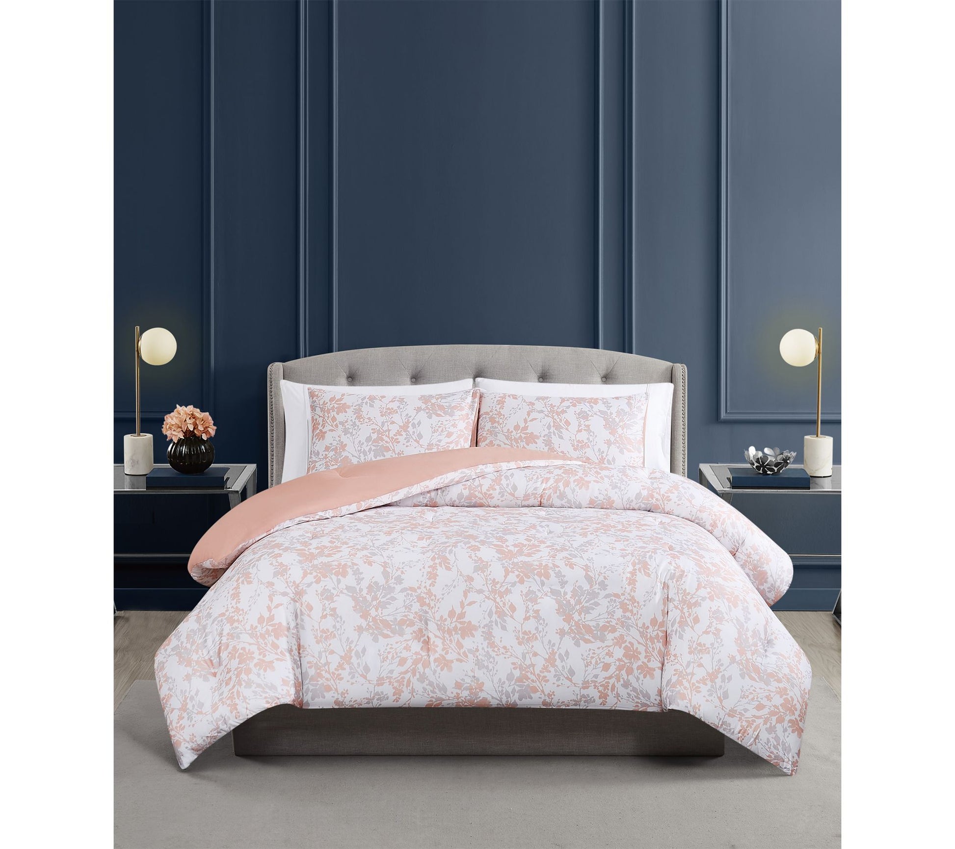 Vince Camuto Blossom Vines 3 Piece Full/Queen Comforter Set